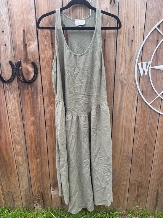 Universal Thread Dresses & Skirts - Universal Thread Olive Green Tank Maxi Dress